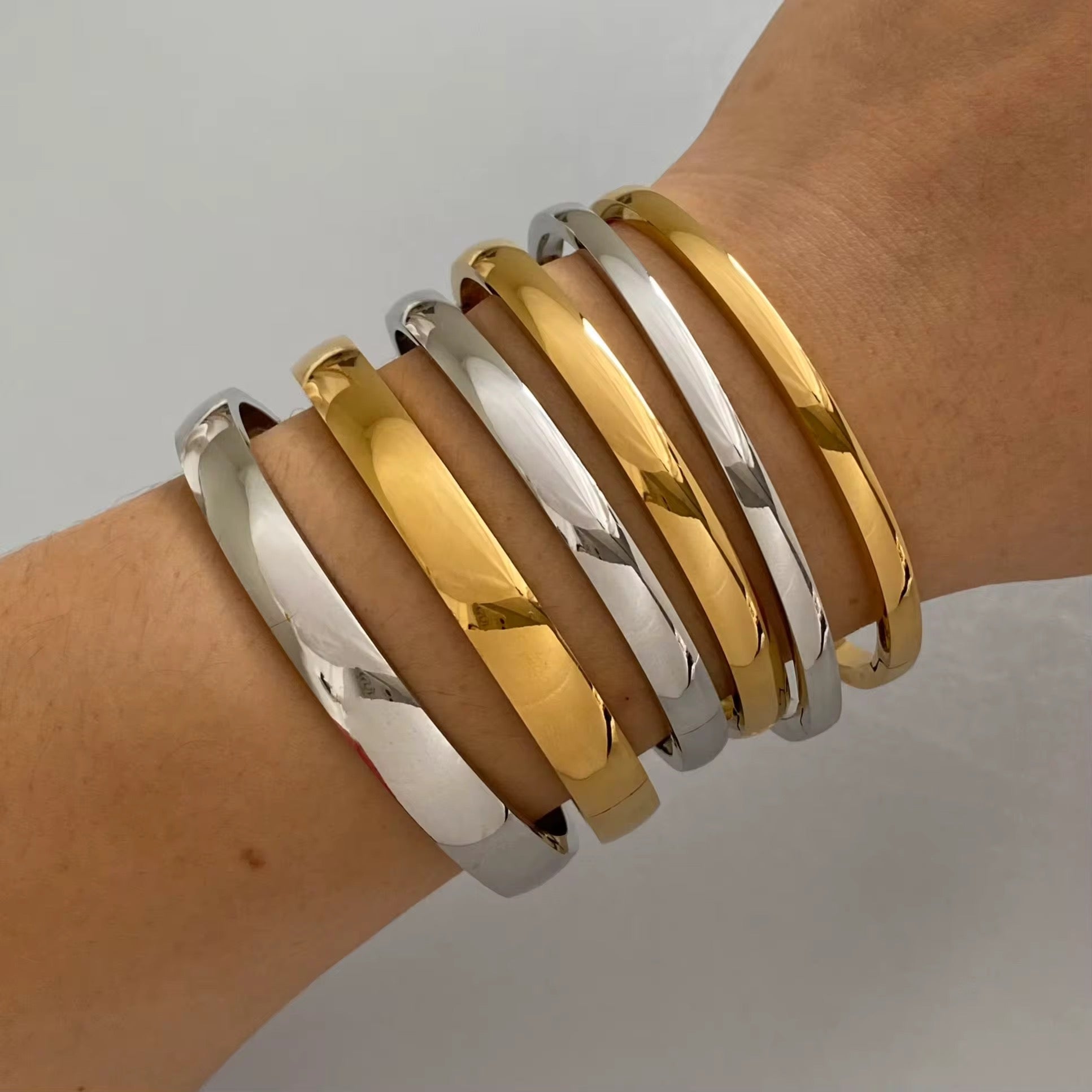 Minimalist Stainless Steel 18K Gold Plated Glamorous High Polished Spherical Surface Fashion Jewelry Bracelets & Bangles - Alais Branche