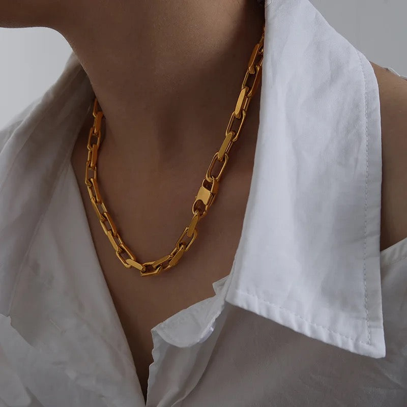 Emily Thick Link Chain Necklace - Alais Branche