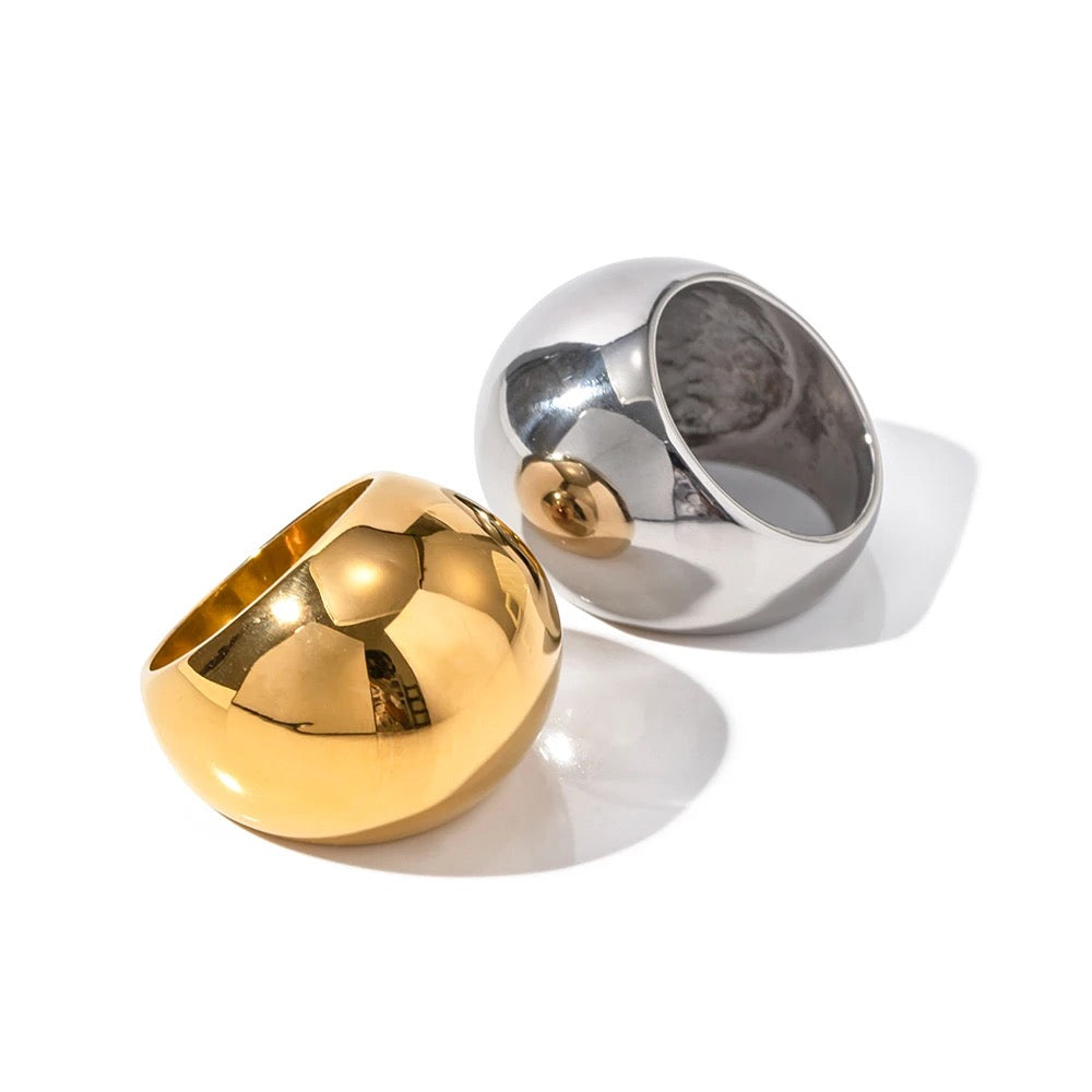 (Copy) Layla Crossed Ring - Alais Branche