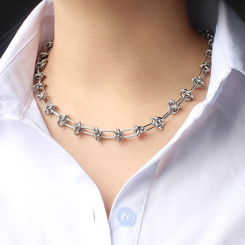 Delaney Knot "Silver" Necklace - Alais Branche