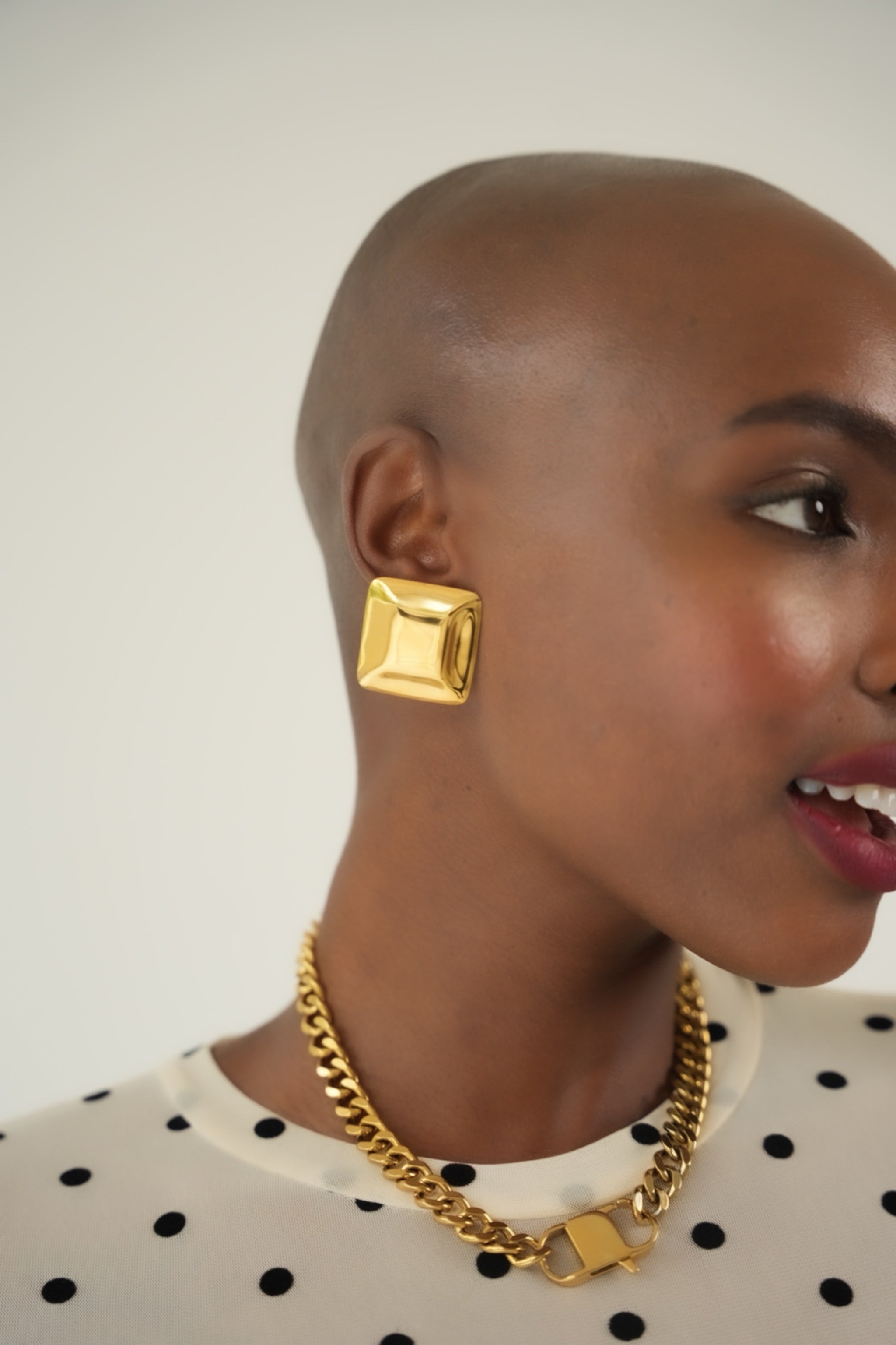 Janesa Square Earrings - Alais Branche