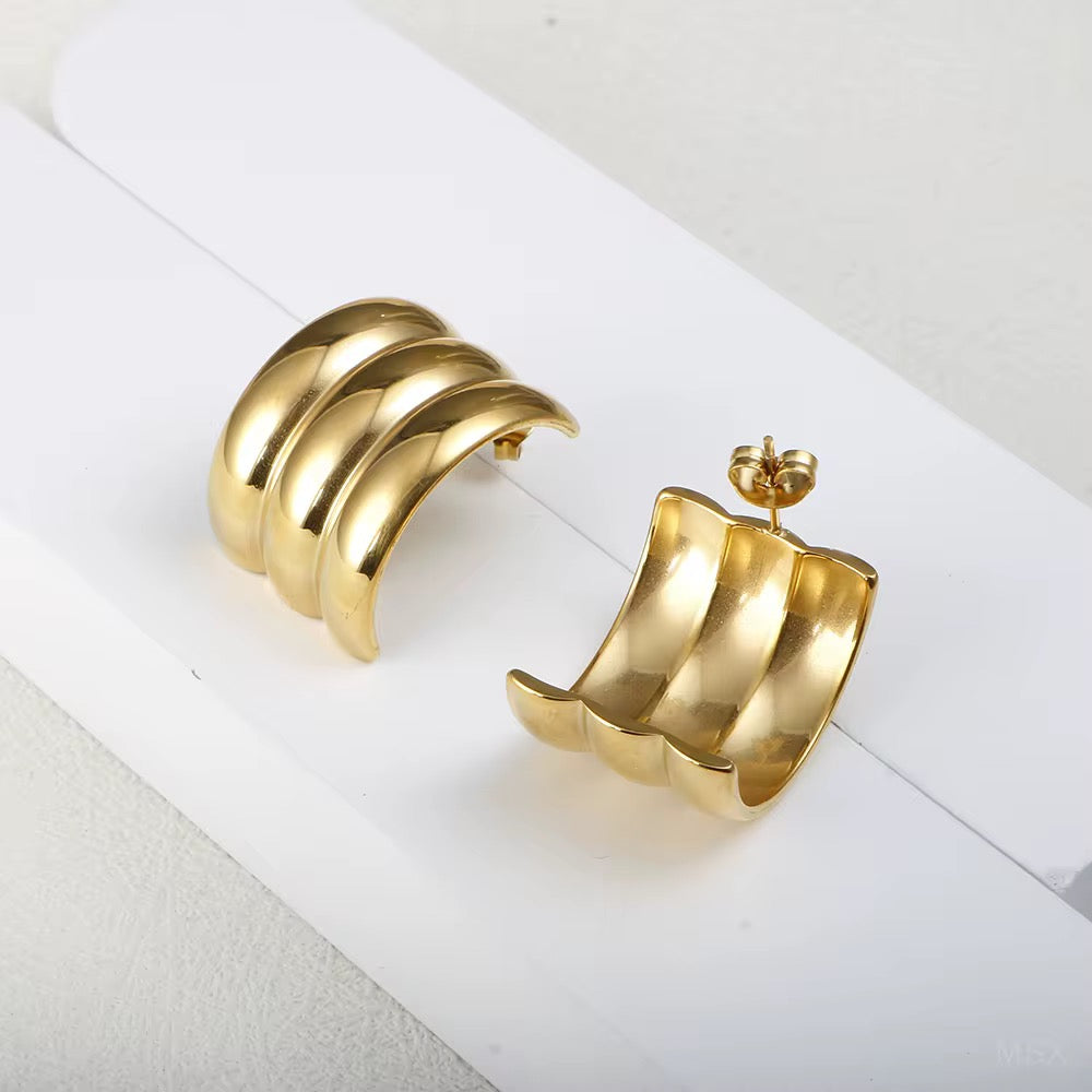 Heidi Ribbed Earrings