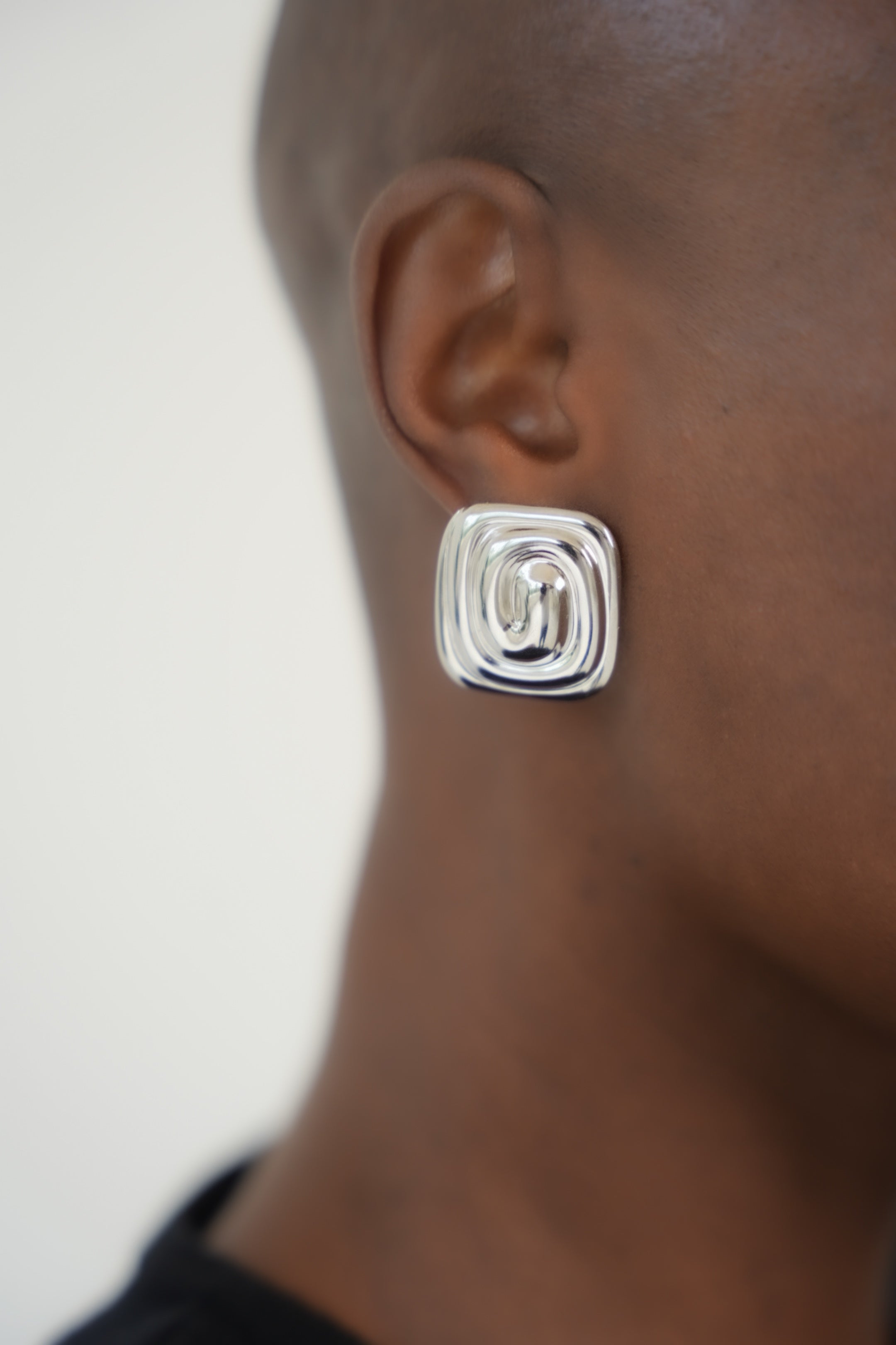 Ivana "Silver" Spiral Square Earrings - Alais Branche