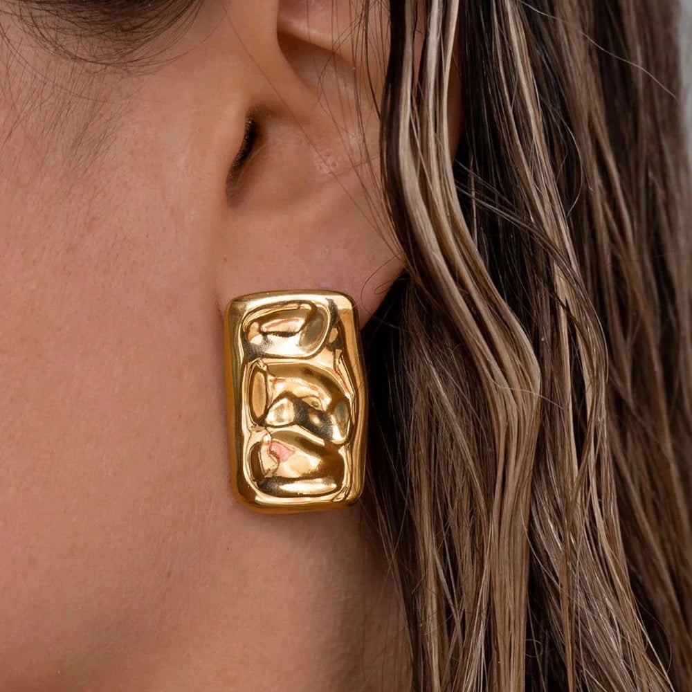 Jane Wavy Square Earrings - Alais Branche
