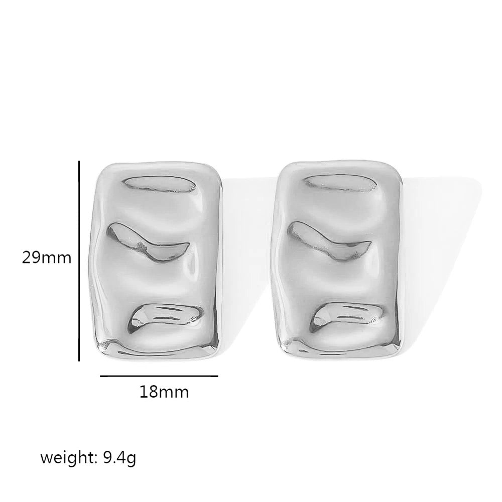 Jane “Silver” Wavy Square Earrings - Alais Branche