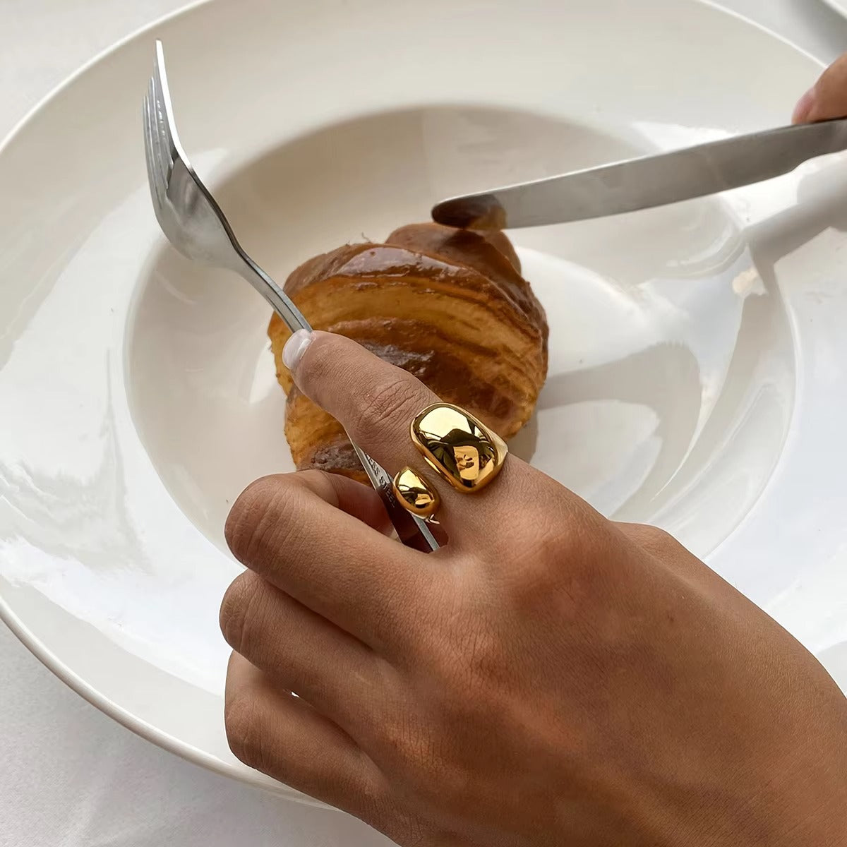 J&D Jewelry Asymmetrically Sized Double Split Ring 18K PVD Gold Silver Plated Stainless Steel Clean Fit Ring - Alais Branche