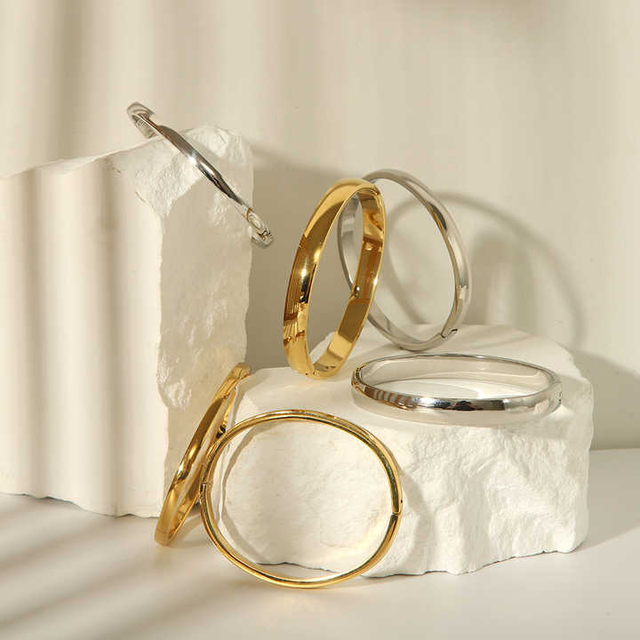 Alira Stack Bangle Set - Alais Branche