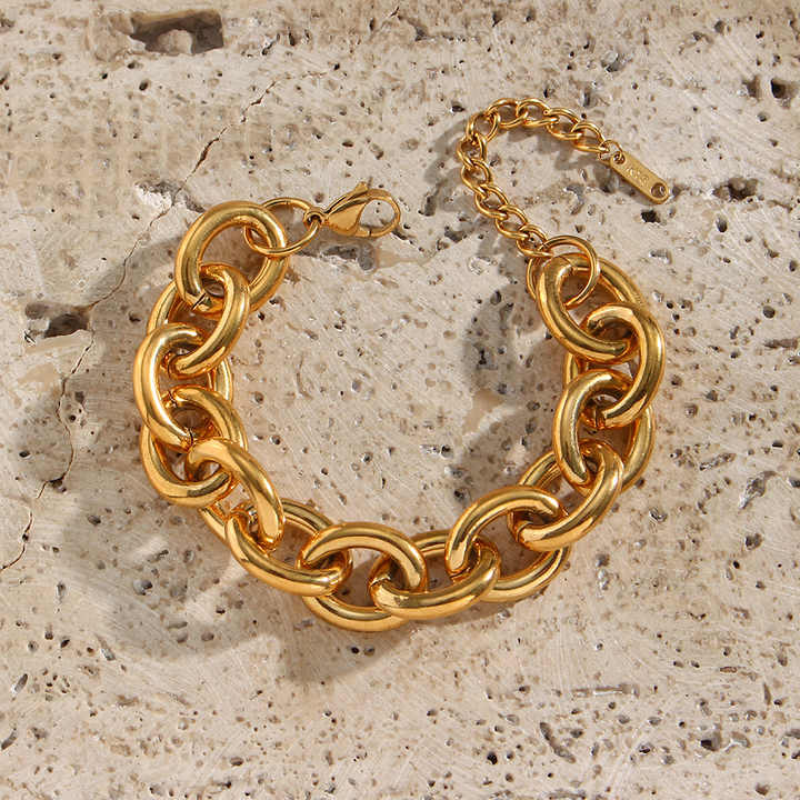 Adelise Chunky Link Necklace