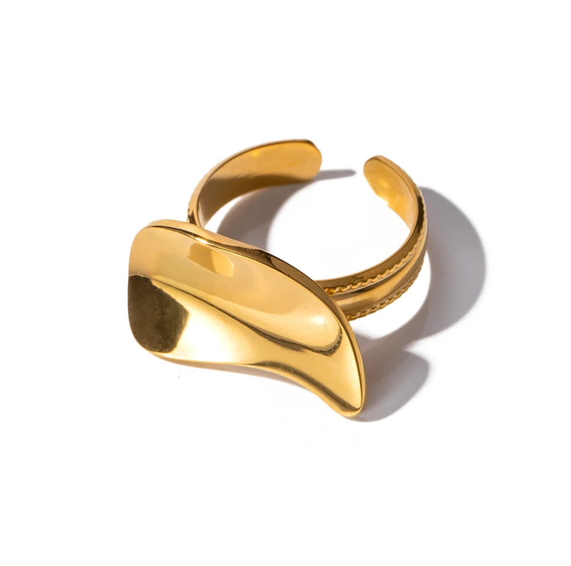 Ella Wave Ring - Alais Branche