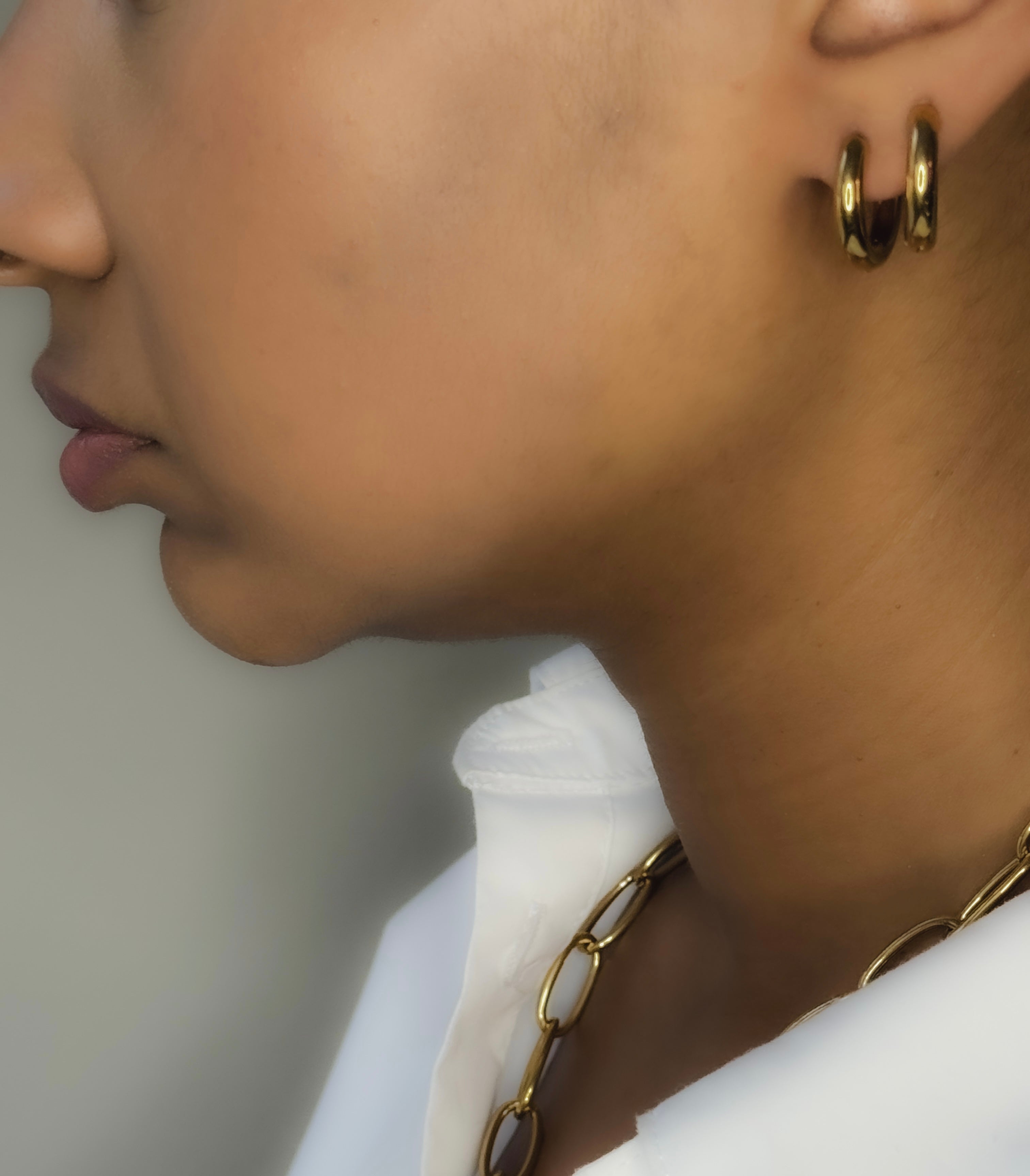 Ayla Circle Hoop Earrings - Alais Branche