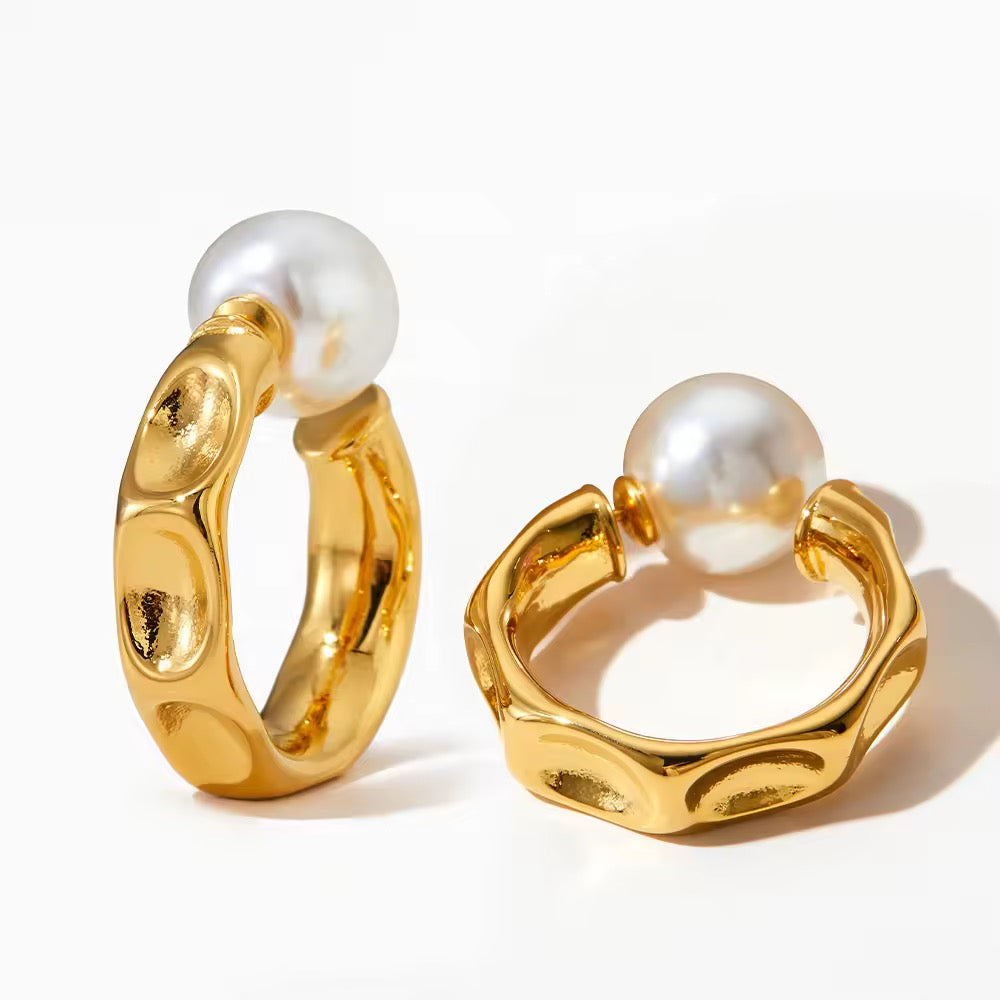 Calira Pearl Earrings - Alais Branche