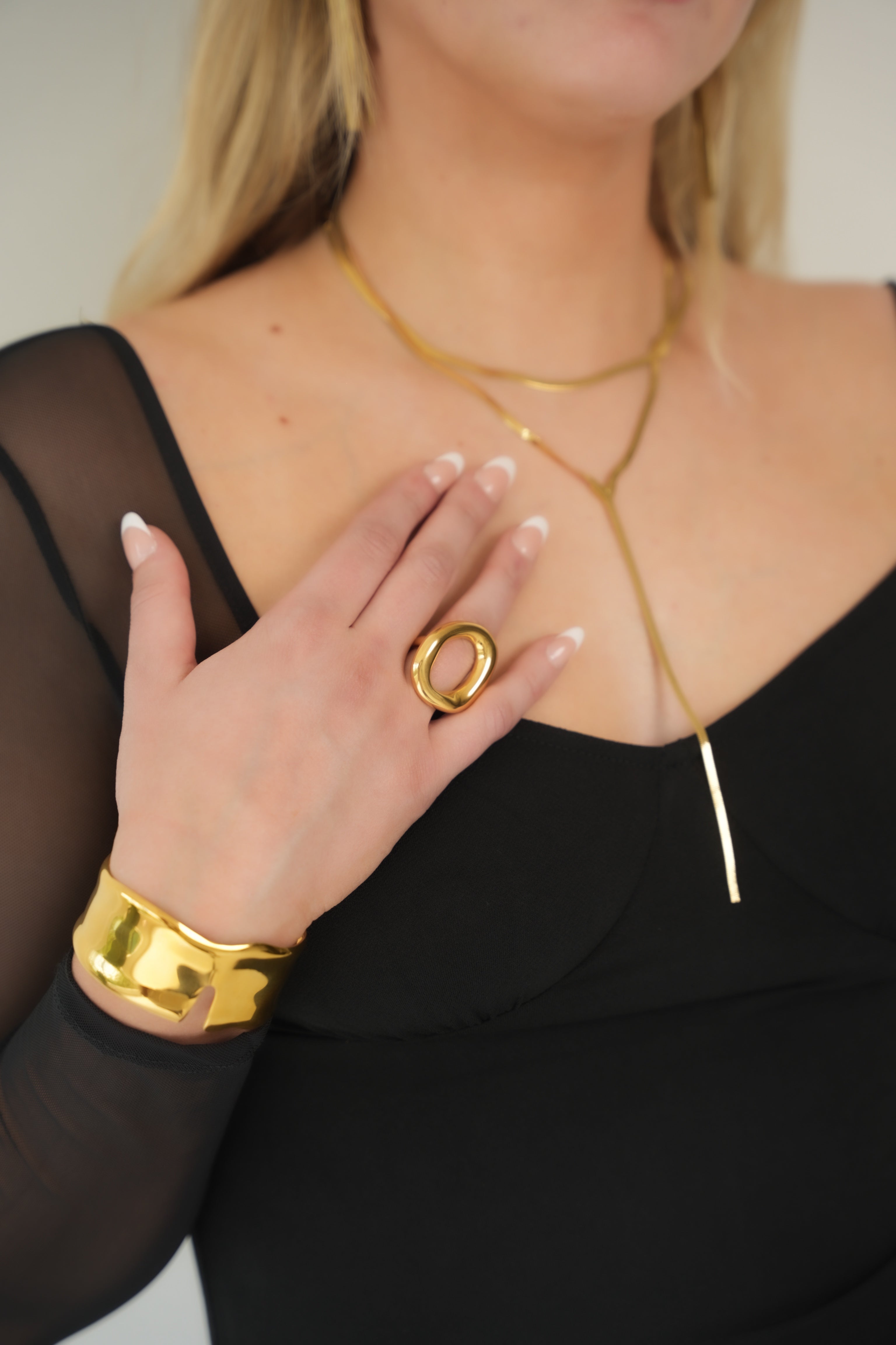 Kate Stack Herring Bone Lariat Necklace - Alais Branche