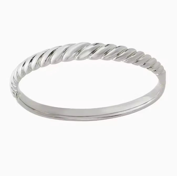 Jovi Ribbed Hinged Bracelet - Alais Branche