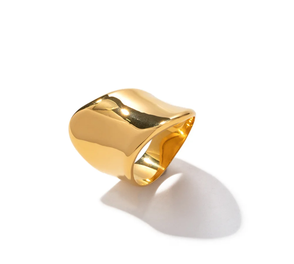 Lana Wide Wave Ring - Alais Branche