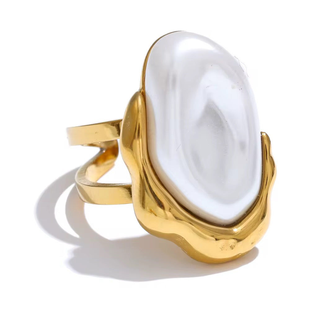 Brooke Baroque Pearl Ring - Alais Branche