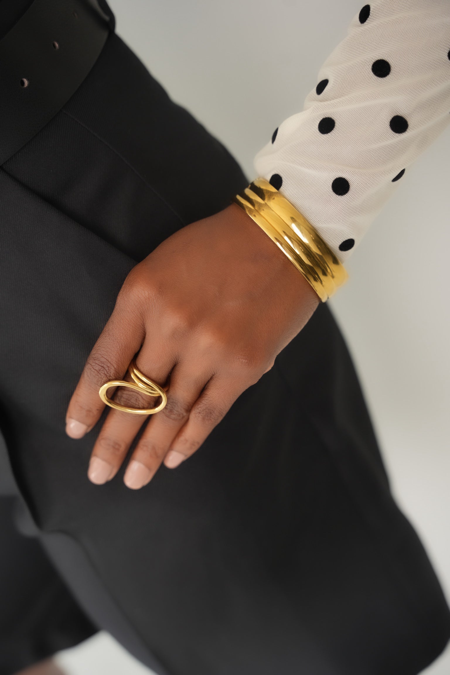 Saphine Swirl Ring - Alais Branche