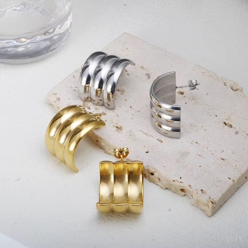 Heidi Ribbed Earrings