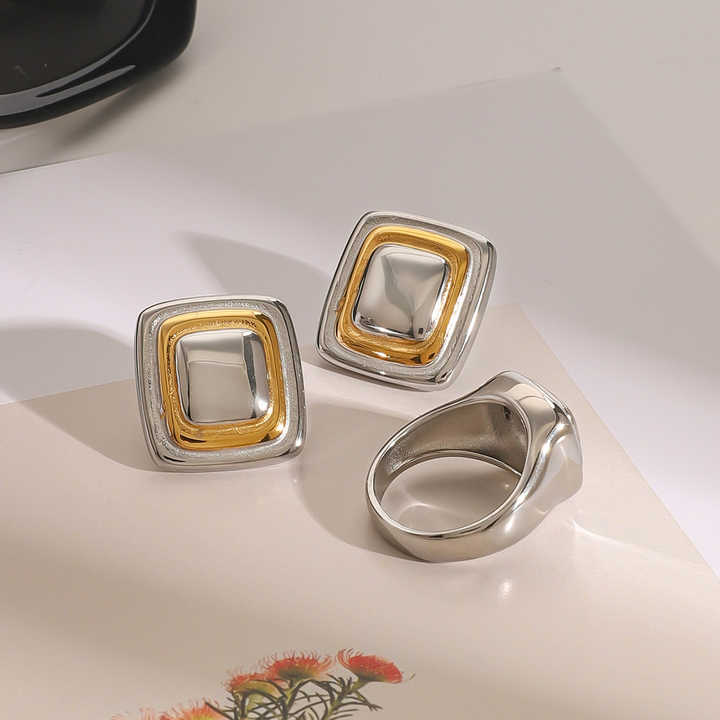 Noa Square Silver Earrings - Alais Branche