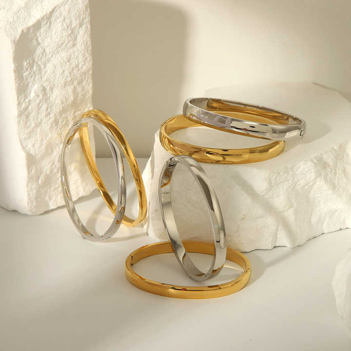 Alira Stack Bangle Set - Alais Branche