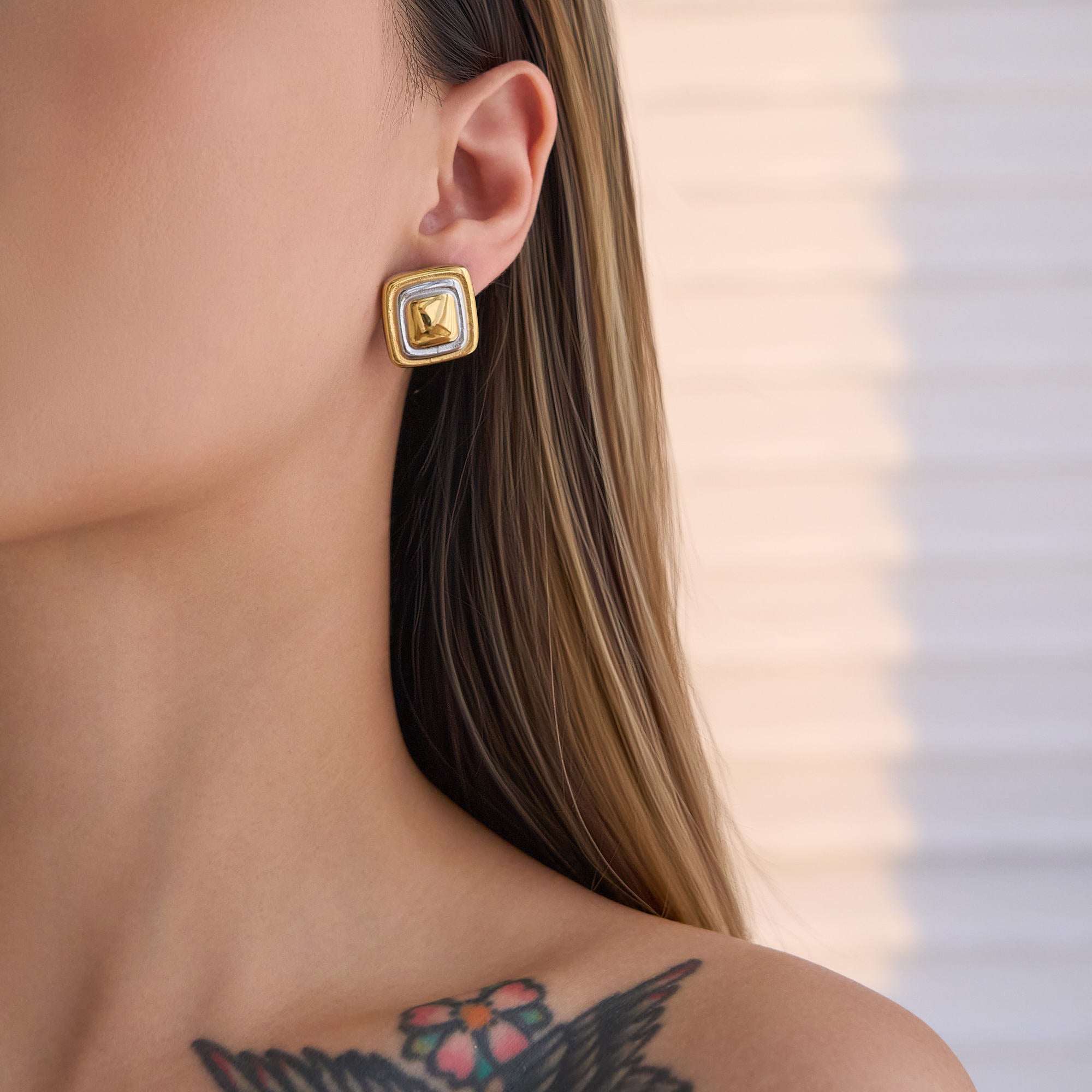 Noa Square Gold Earrings - Alais Branche