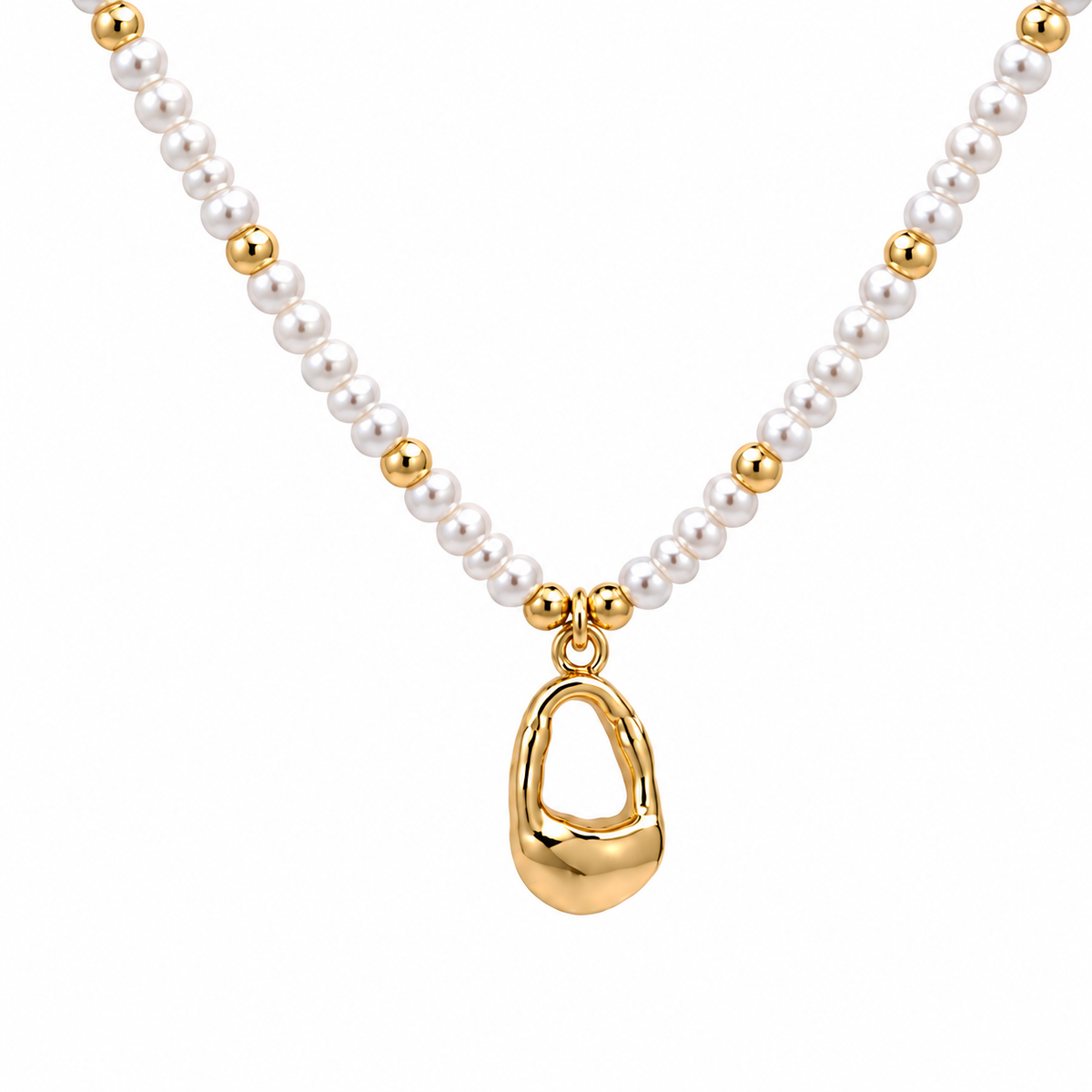 Syndey Pearl Necklace