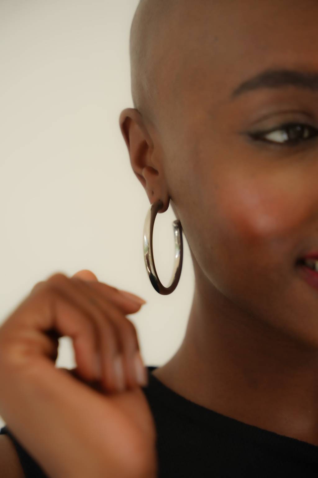 Brielle Chunky Silver 30mm Hoop Earrings - Alais Branche