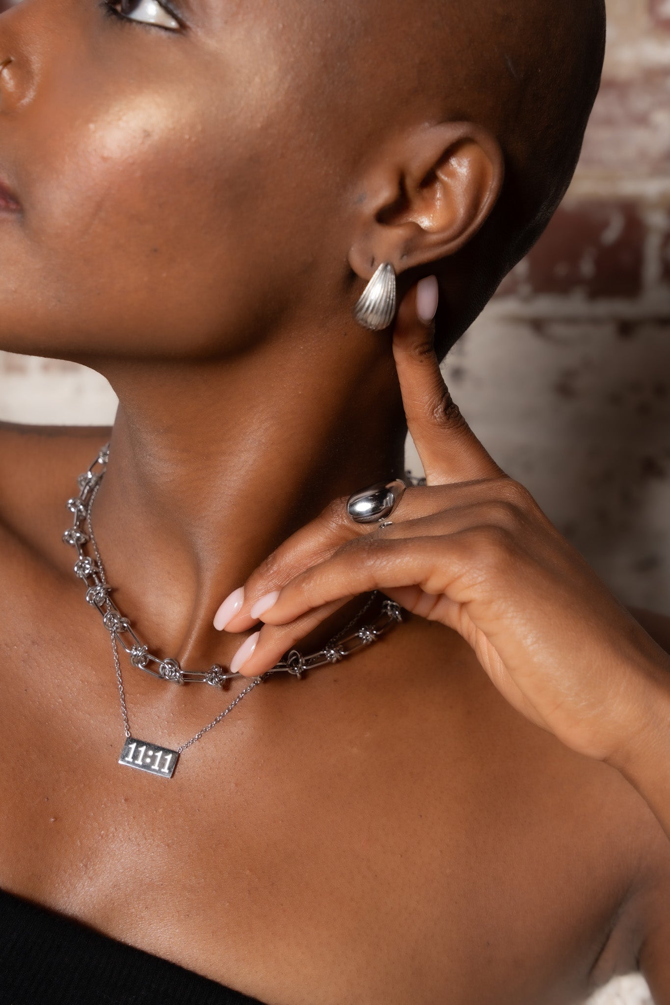 Becca “Silver” Ribbed Drop Earrings - Alais Branche